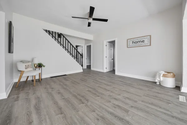 $265,000 | 38169 North 3rd Avenue, Spring Grove, IL 60081