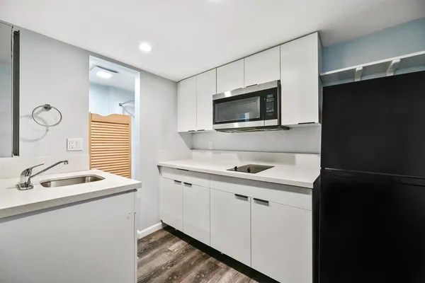 $699 | 3025 North 32nd Street, Unit 43, Phoenix, AZ 85018