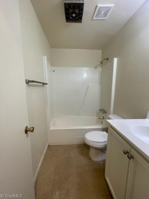 118 Welch Drive High Point, NC 27265 - Photo 12 of 18 Full bathroom