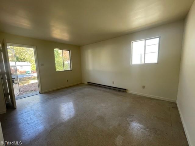 118 Welch Drive High Point, NC 27265 - Photo 7 of 18 Living Room