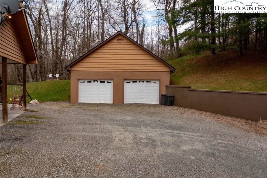 640 Antioch Road Sparta, NC 28675 - Photo 9 of 42 Gallery Image 9