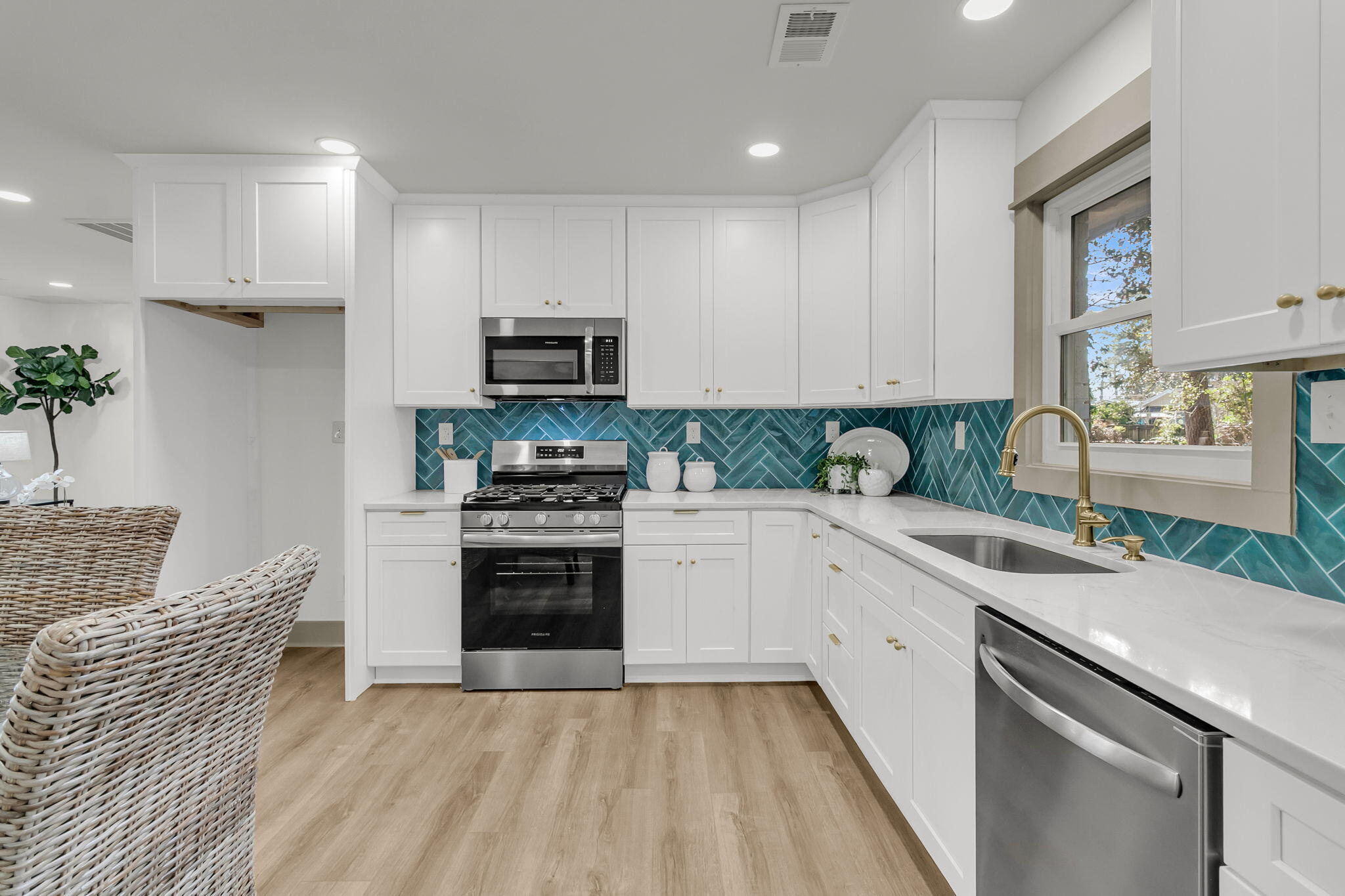 719 Wantoot Boulevard Charleston, SC 29407 - Photo 11 of 30 CREM - 719 whatnot-12