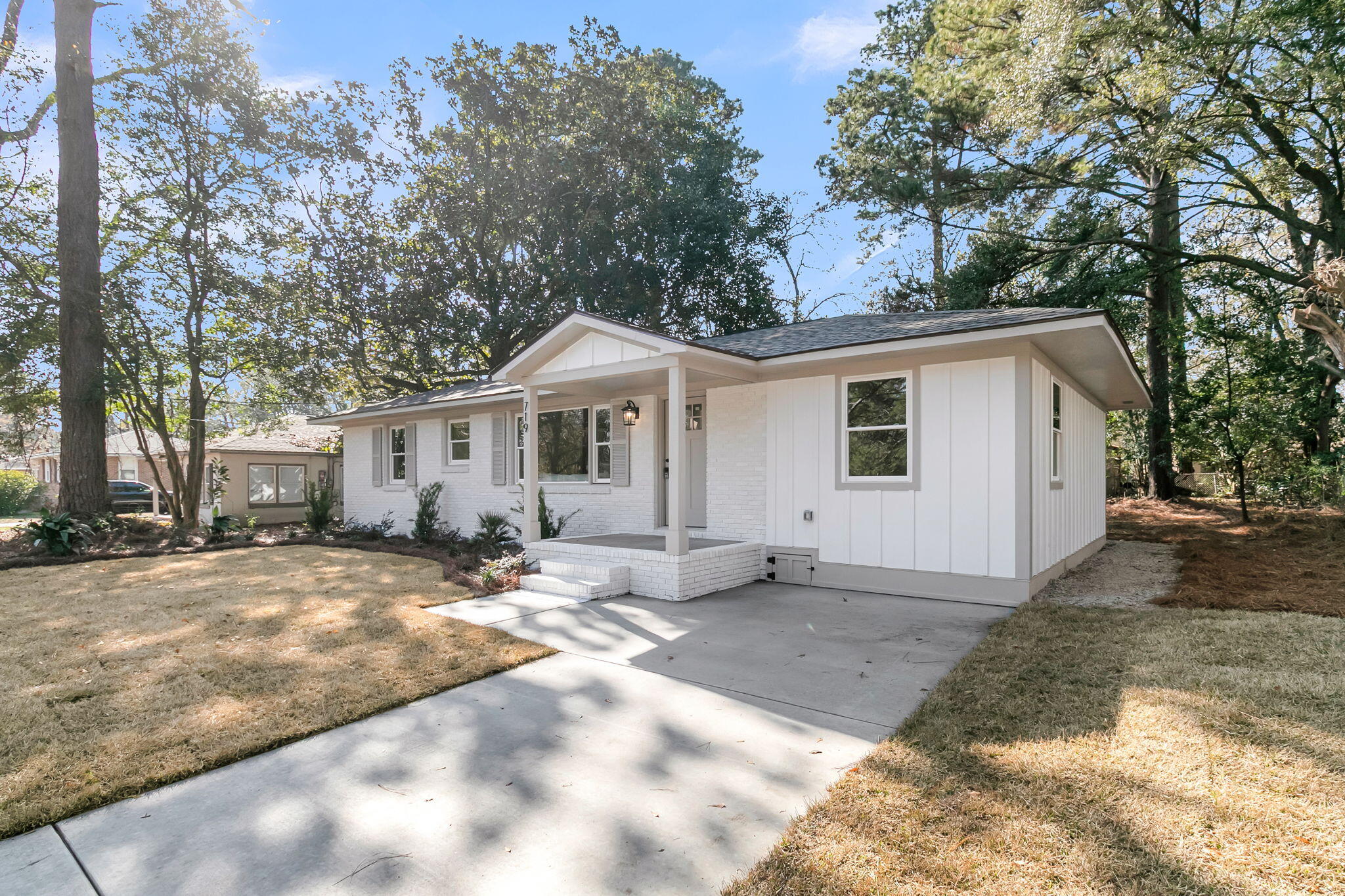 719 Wantoot Boulevard Charleston, SC 29407 - Photo 3 of 30 CREM - 719 whatnot-36