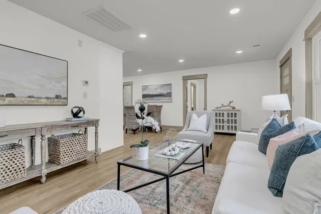 $625,000 | 719 Wantoot Boulevard, Charleston, SC 29407