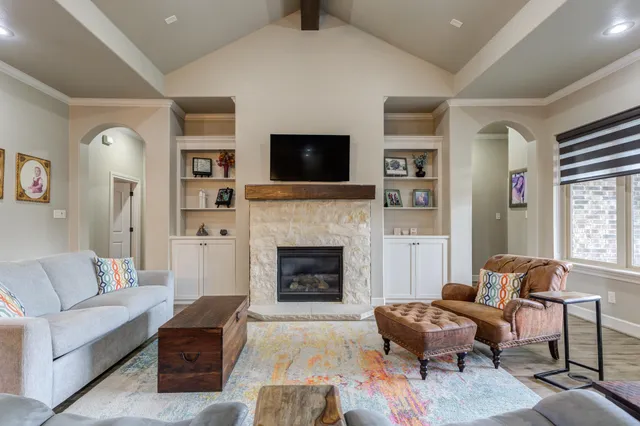 $475,000 | 617 North 9th Street, Wolfforth, TX 79382