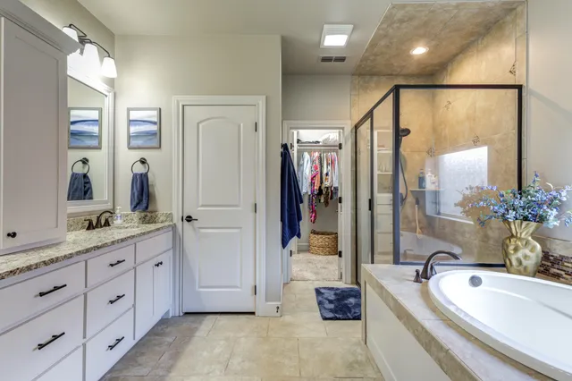 $475,000 | 617 North 9th Street, Wolfforth, TX 79382