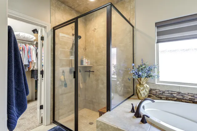 $475,000 | 617 North 9th Street, Wolfforth, TX 79382