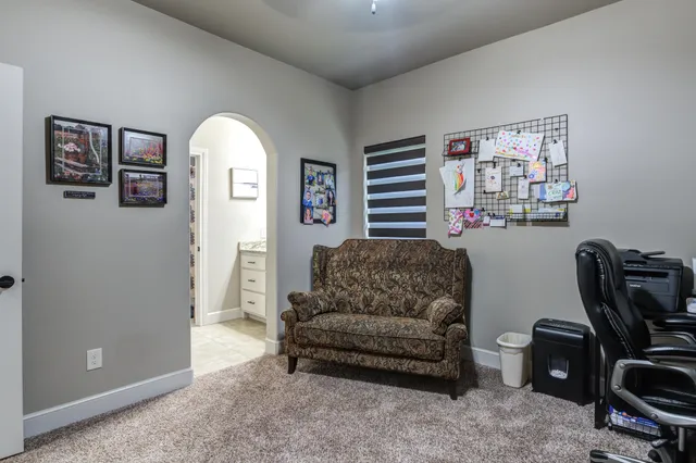 $475,000 | 617 North 9th Street, Wolfforth, TX 79382