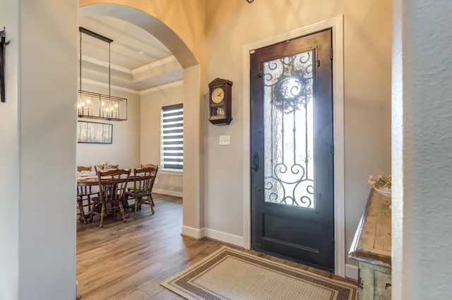 $475,000 | 617 North 9th Street, Wolfforth, TX 79382