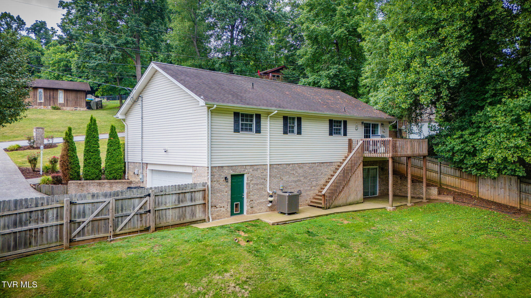 3149 Winesap Road Kingsport, TN 37663 - Photo 34 of 41 101