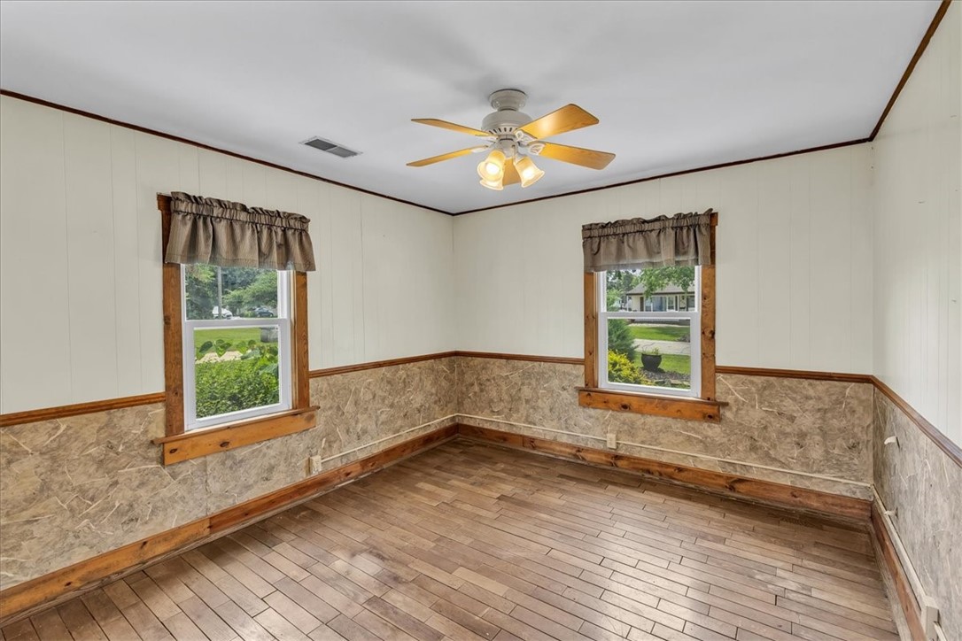 3320 Chestnut Avenue Decatur, IL 62521 - Photo 12 of 26