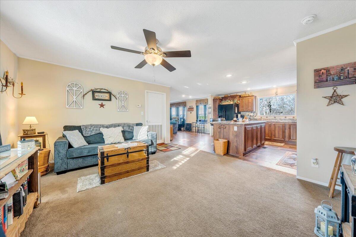 170 Airport Road Northwest Riner, VA 24149 - Photo 20 of 41 14-MIB08775