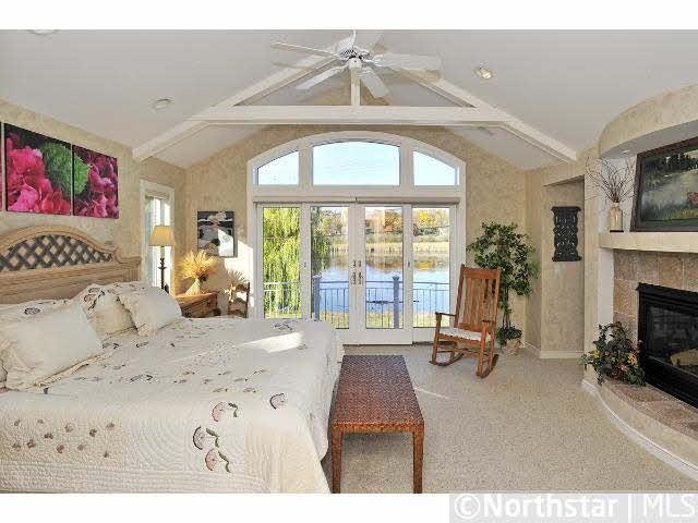215 Woodpecker Ridge Road Tonka Bay, MN 55331 - Photo 10 of 17