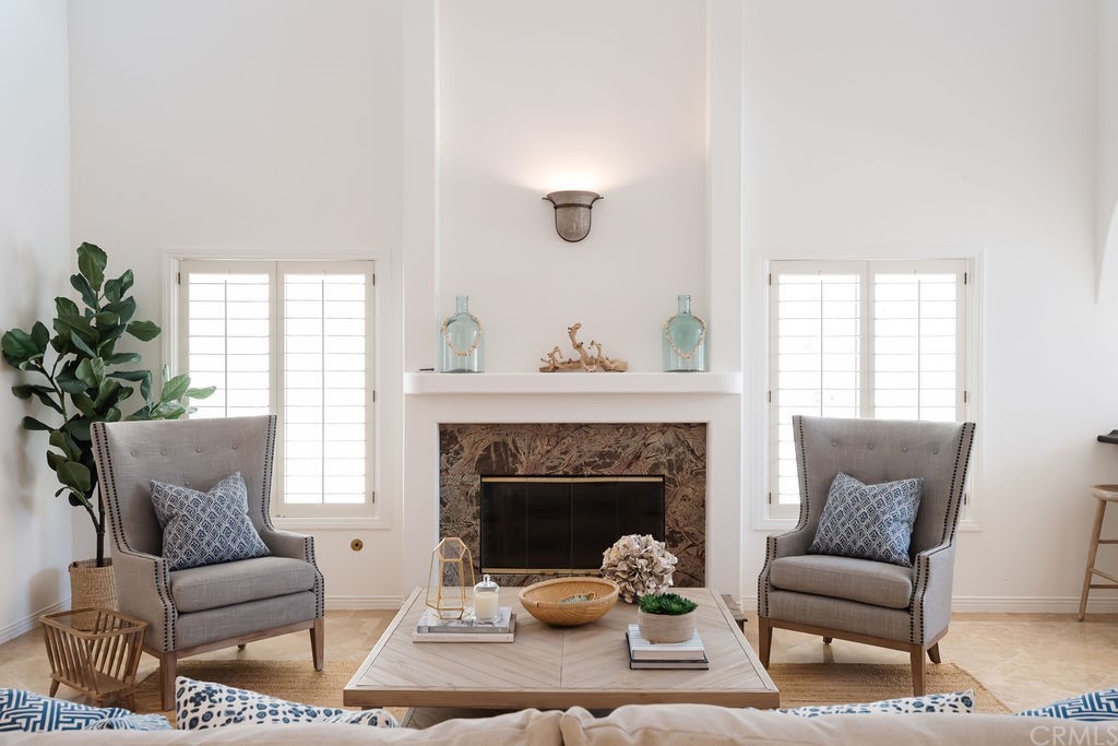 1622 5th Street Manhattan Beach, CA 90266 - Photo 3 of 40