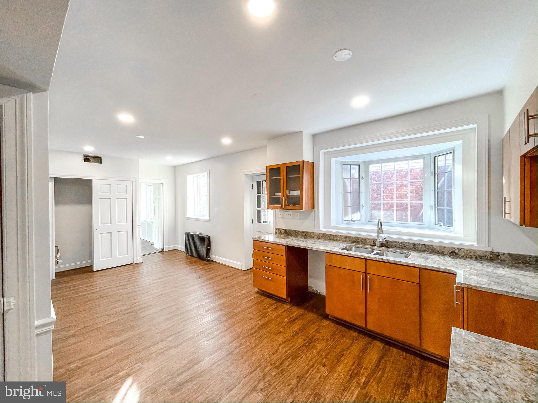 5500 Roland Avenue Baltimore, MD 21210 - Photo 11 of 41