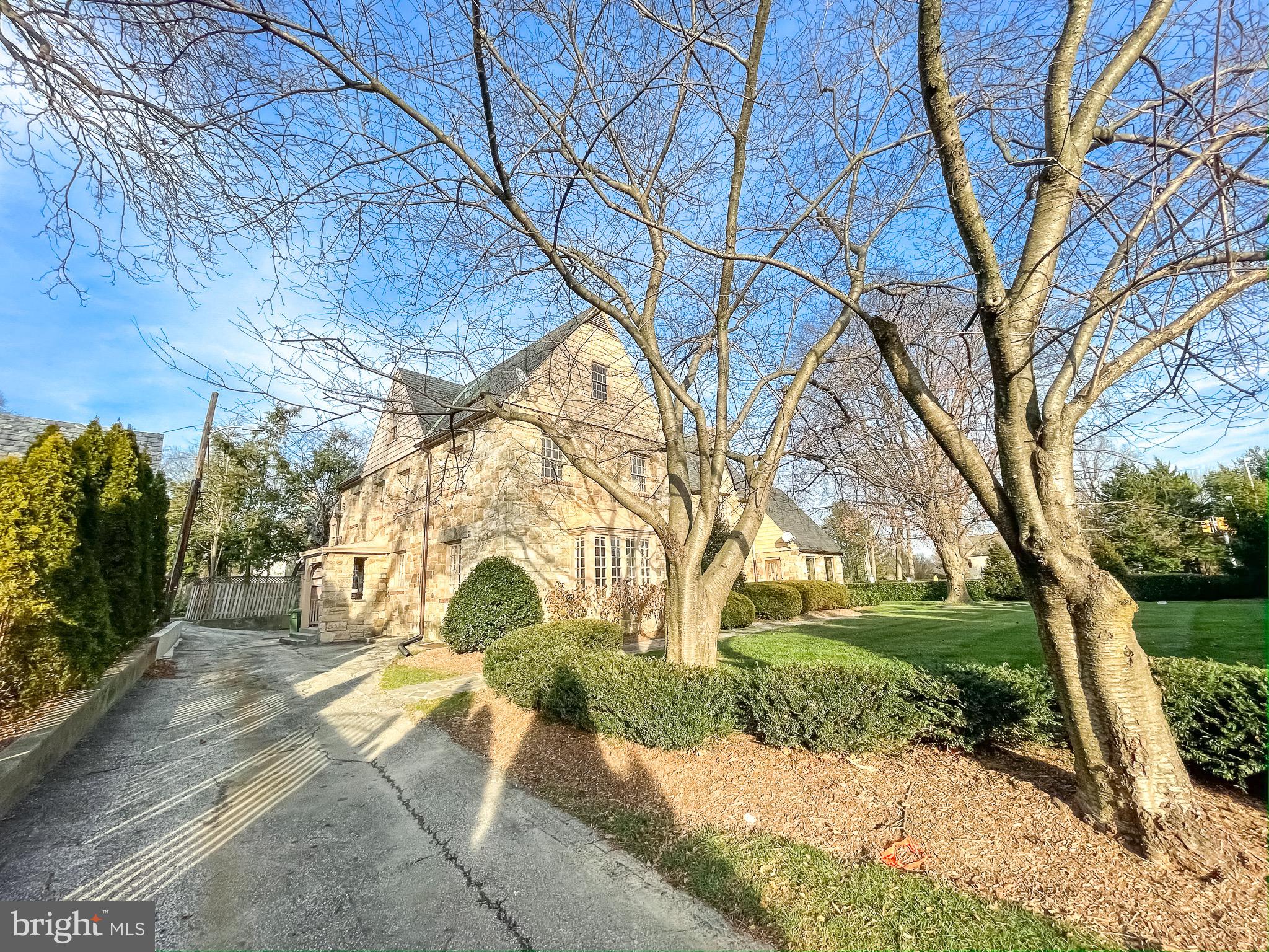 5500 Roland Avenue Baltimore, MD 21210 - Photo 39 of 41