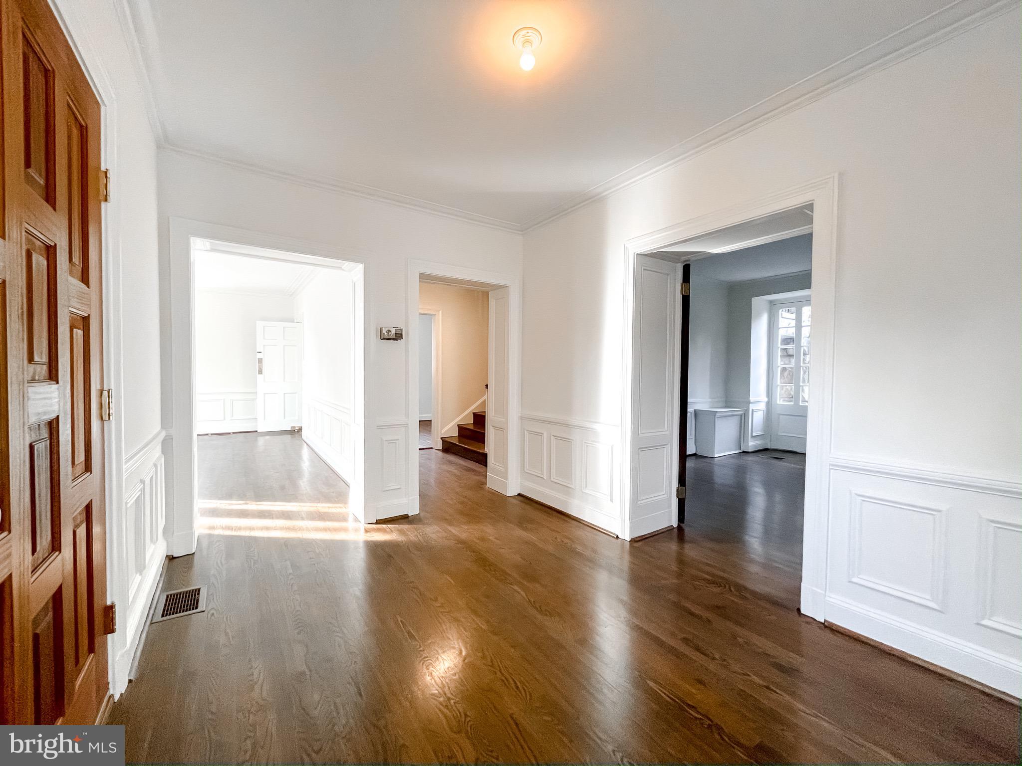 5500 Roland Avenue Baltimore, MD 21210 - Photo 6 of 41