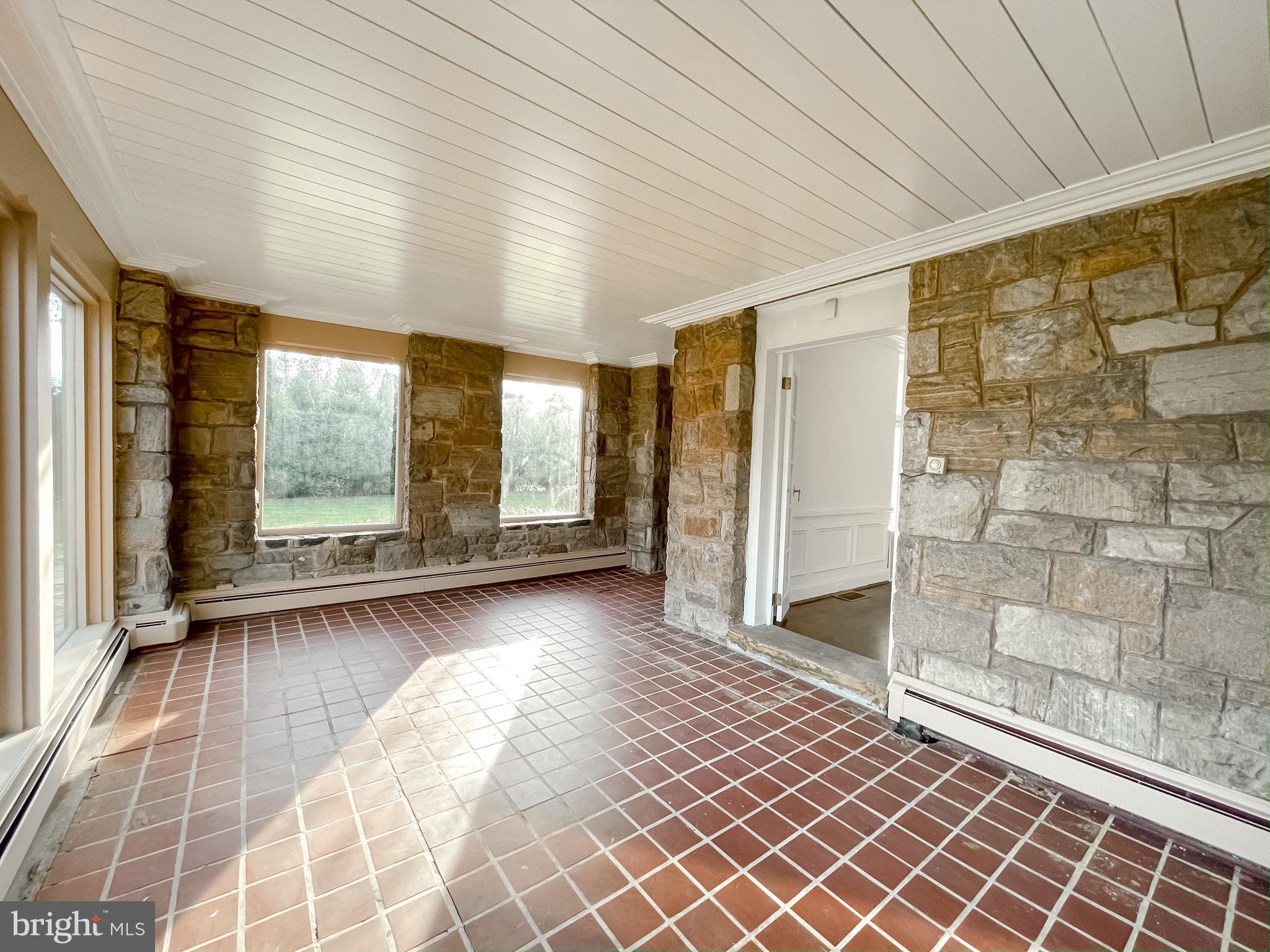 5500 Roland Avenue Baltimore, MD 21210 - Photo 10 of 41