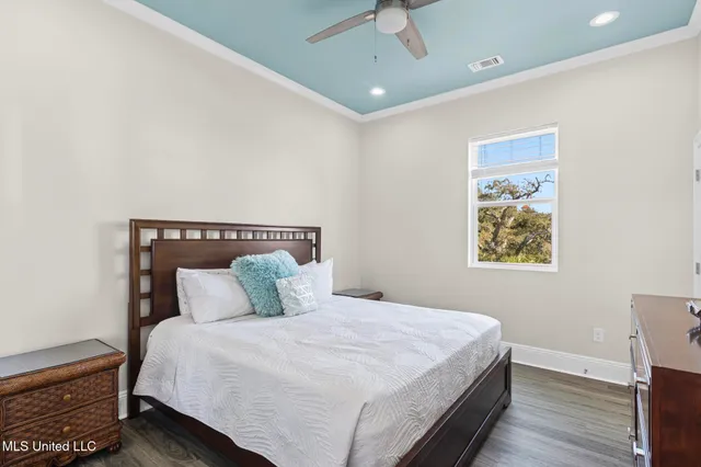 $559,000 | 601 East Beach Boulevard, Long Beach, MS 39560