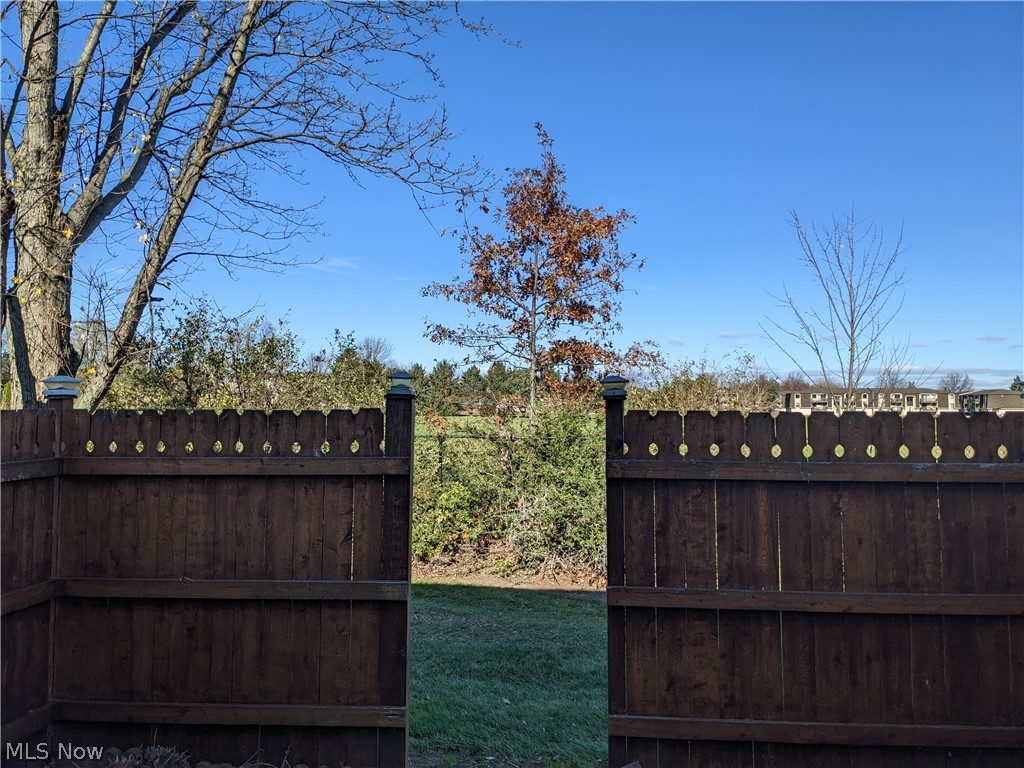 8949 West Ridge Road Elyria, OH 44035 - Photo 19 of 21