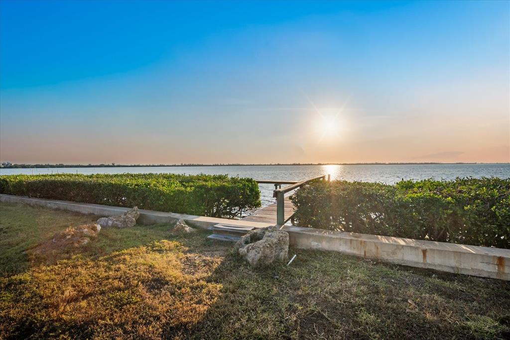2308 Palma Sola Boulevard Bradenton, FL 34209 - Photo 6 of 23 Gallery Image 6