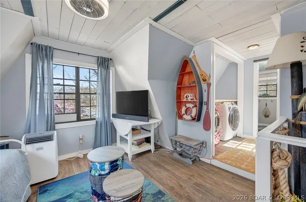 $249,000 | 242 Irontown Circle, Roach, MO 65787