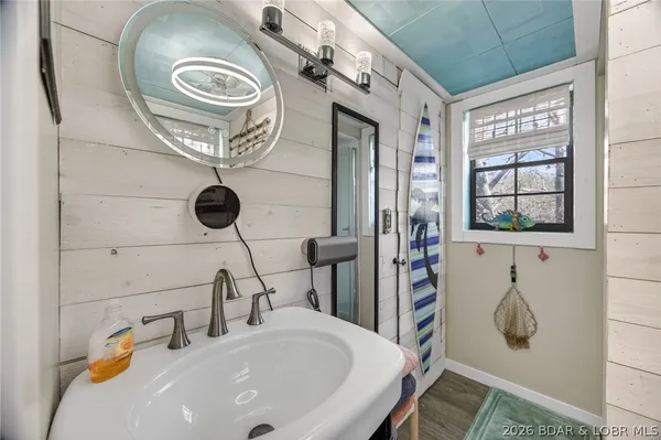 $249,000 | 242 Irontown Circle, Roach, MO 65787