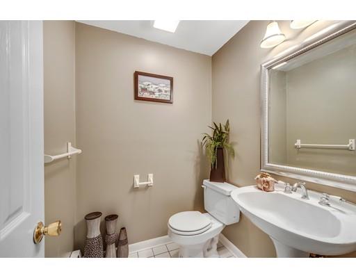 13 Ward Road Southborough, MA 01772 - Photo 17 of 22 Gallery Image 17