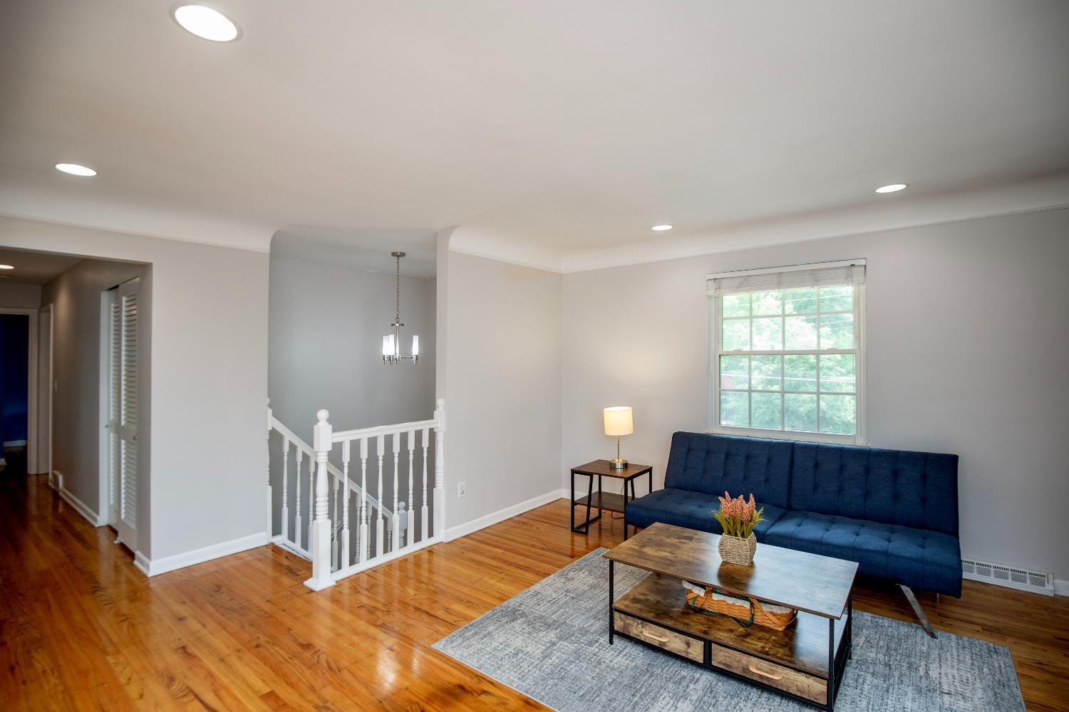 6930 Paddison Road Cincinnati, OH 45230 - Photo 6 of 34 Gallery Image 6