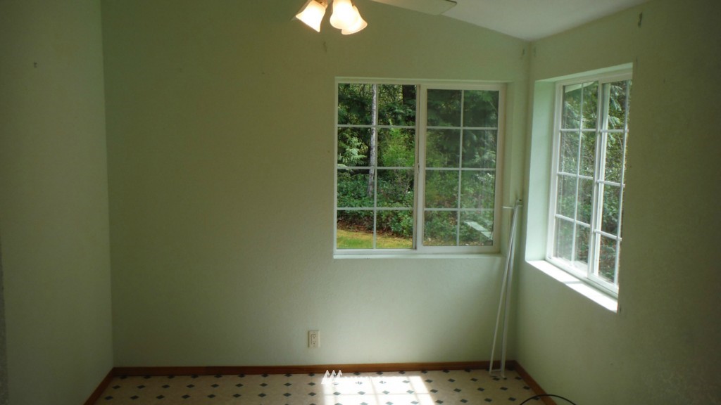 470 West Lillie Road Elma, WA 98541 - Photo 7 of 21 Gallery Image 7