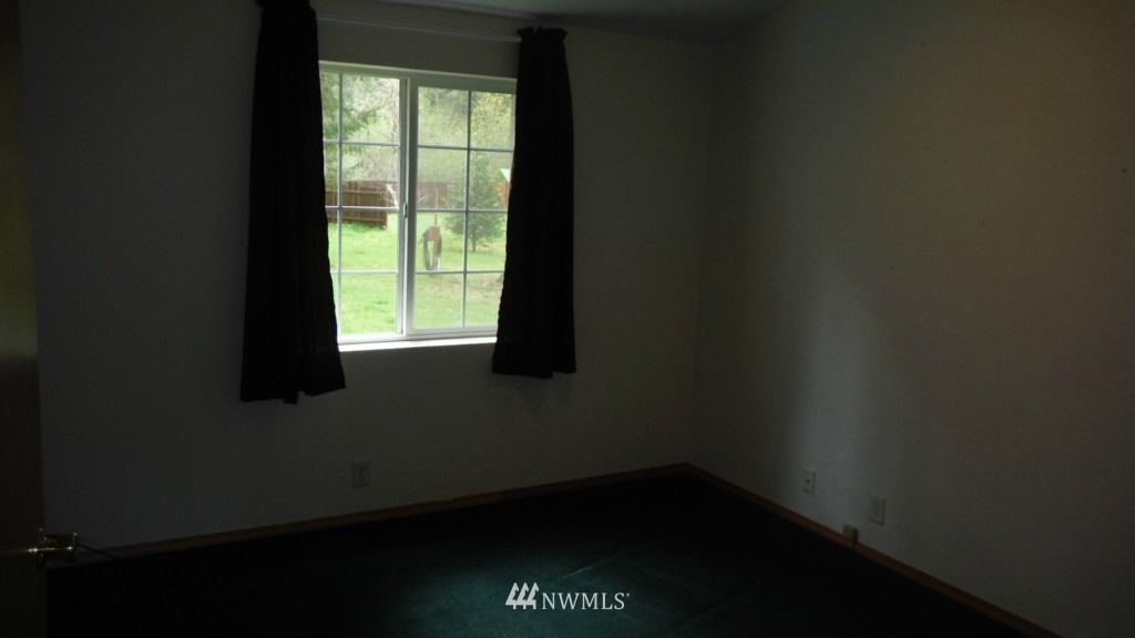 470 West Lillie Road Elma, WA 98541 - Photo 8 of 21 Gallery Image 8