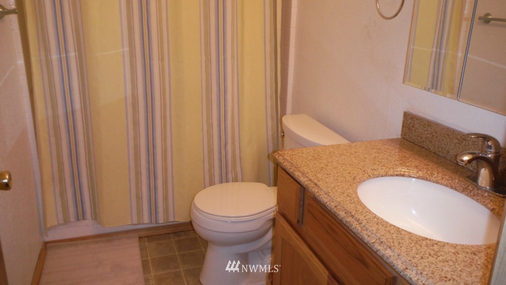 470 West Lillie Road Elma, WA 98541 - Photo 9 of 21 Gallery Image 9