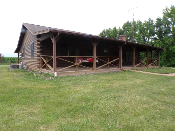 $219,000 | 3632 State Route, Pinckneyville, IL 62274