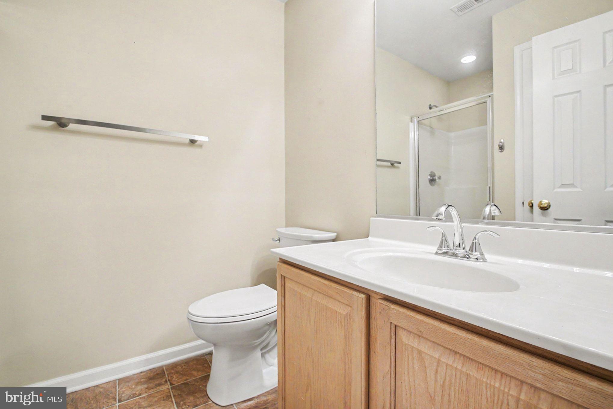 89 Tavern Road Stafford, VA 22554 - Photo 27 of 51 BR2 - Attached Full Bath
