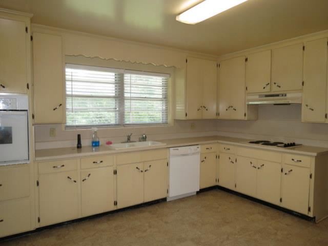 1006 Ivanhoe Road, Unit 4 Tallahassee, FL 32312 - Photo 19 of 21 Gallery Image 19