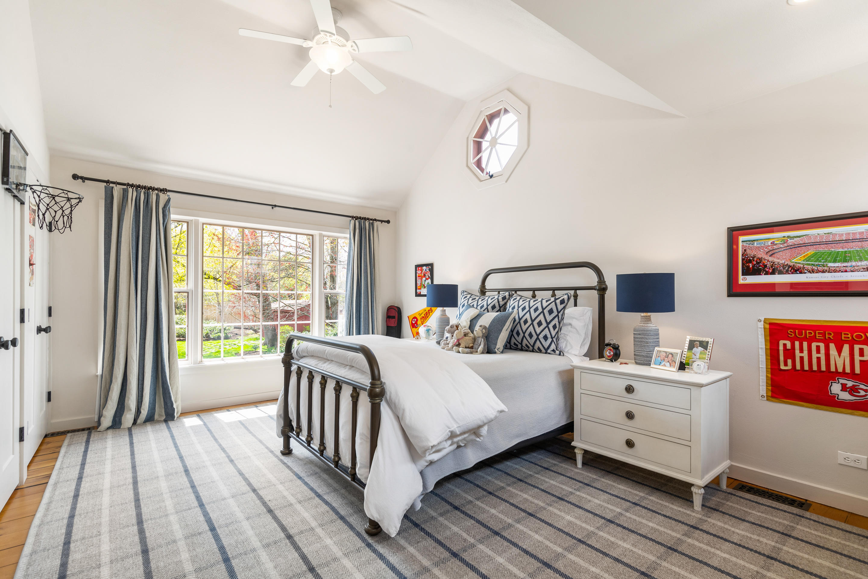 46 Dewart Road Greenwich, CT 06830 - Photo 32 of 39 a bedroom with a bed and a large window