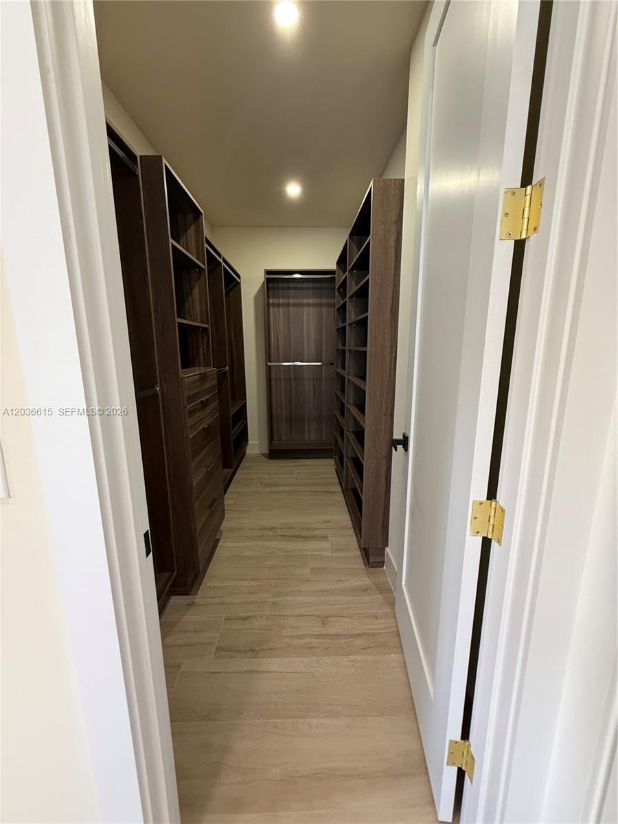 3326 Elizabeth Street Miami, FL 33133 - Photo 34 of 59
