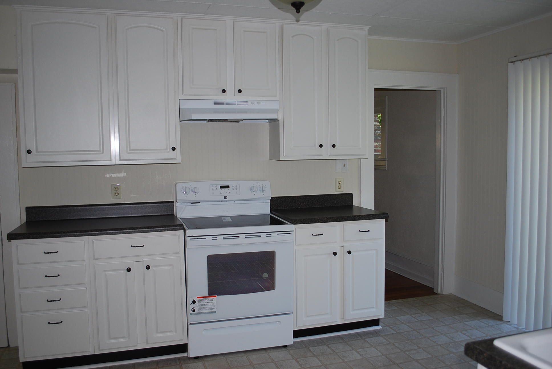 6960 Old Mill Road Roanoke, VA 24018 - Photo 7 of 46 Kitchen