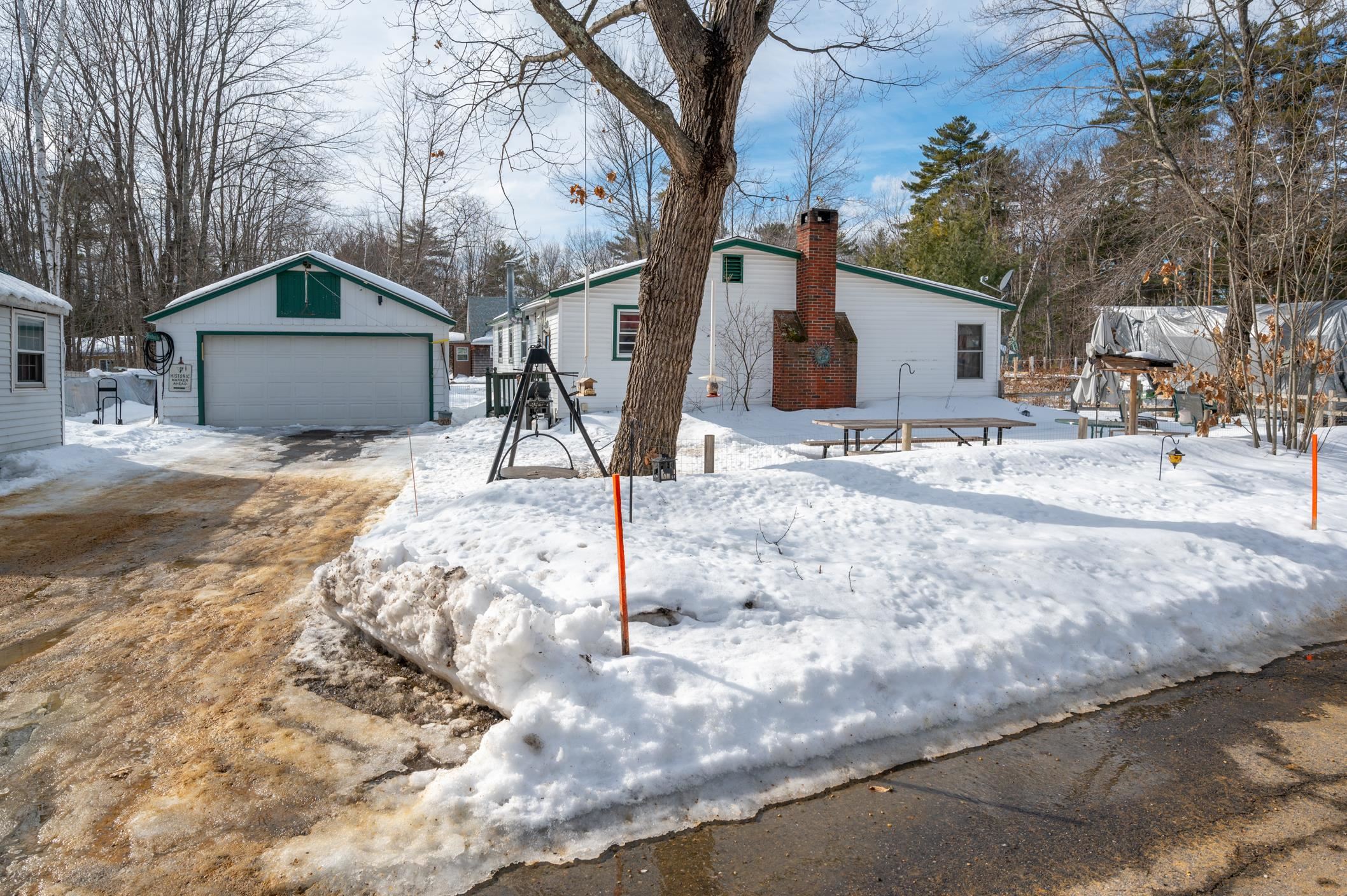 24 Dow Road Gilford, NH 03249 - Photo 17 of 31