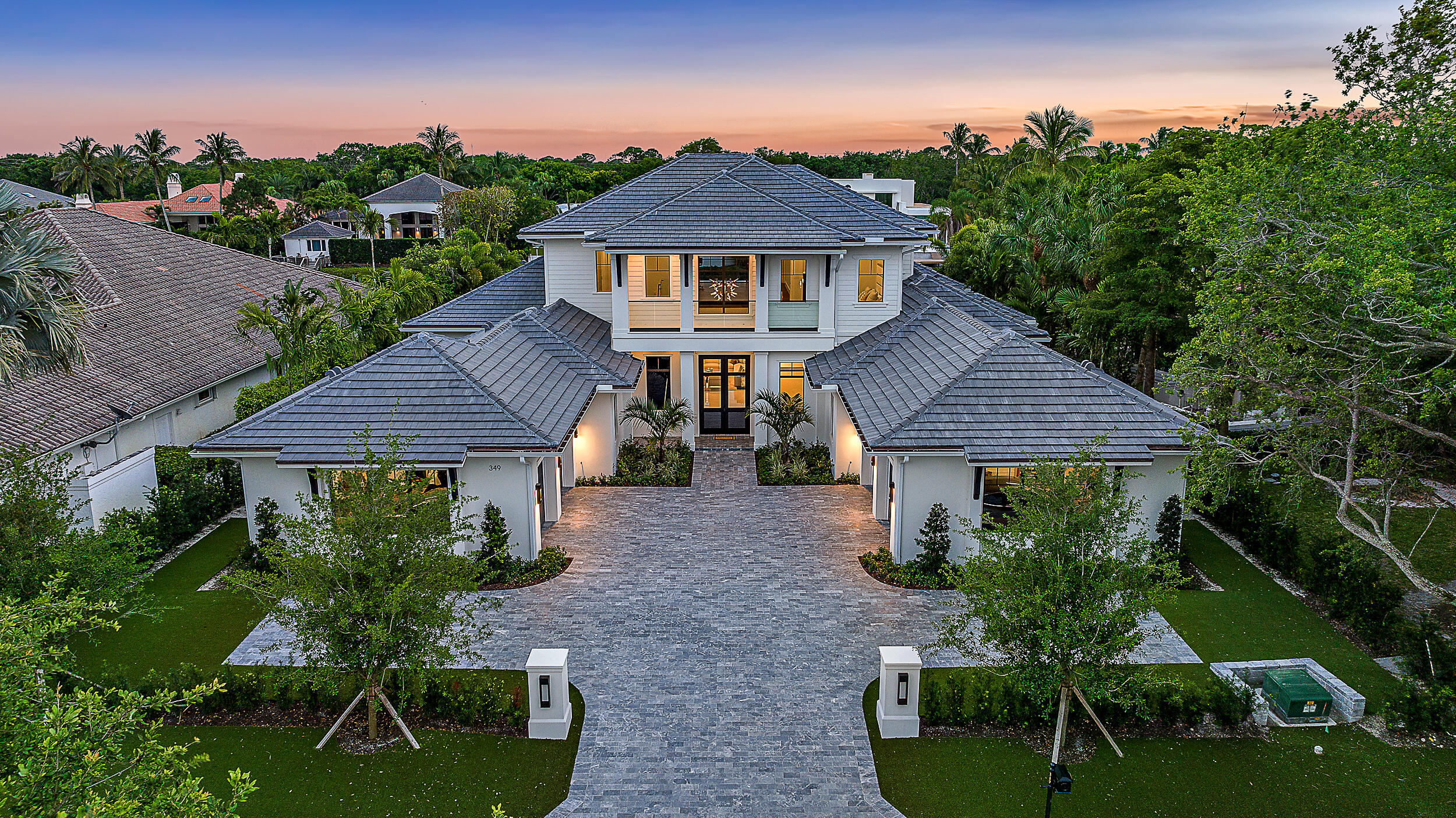 349 Eagle Drive Jupiter, FL 33477 - Photo 8 of 54 Twilight