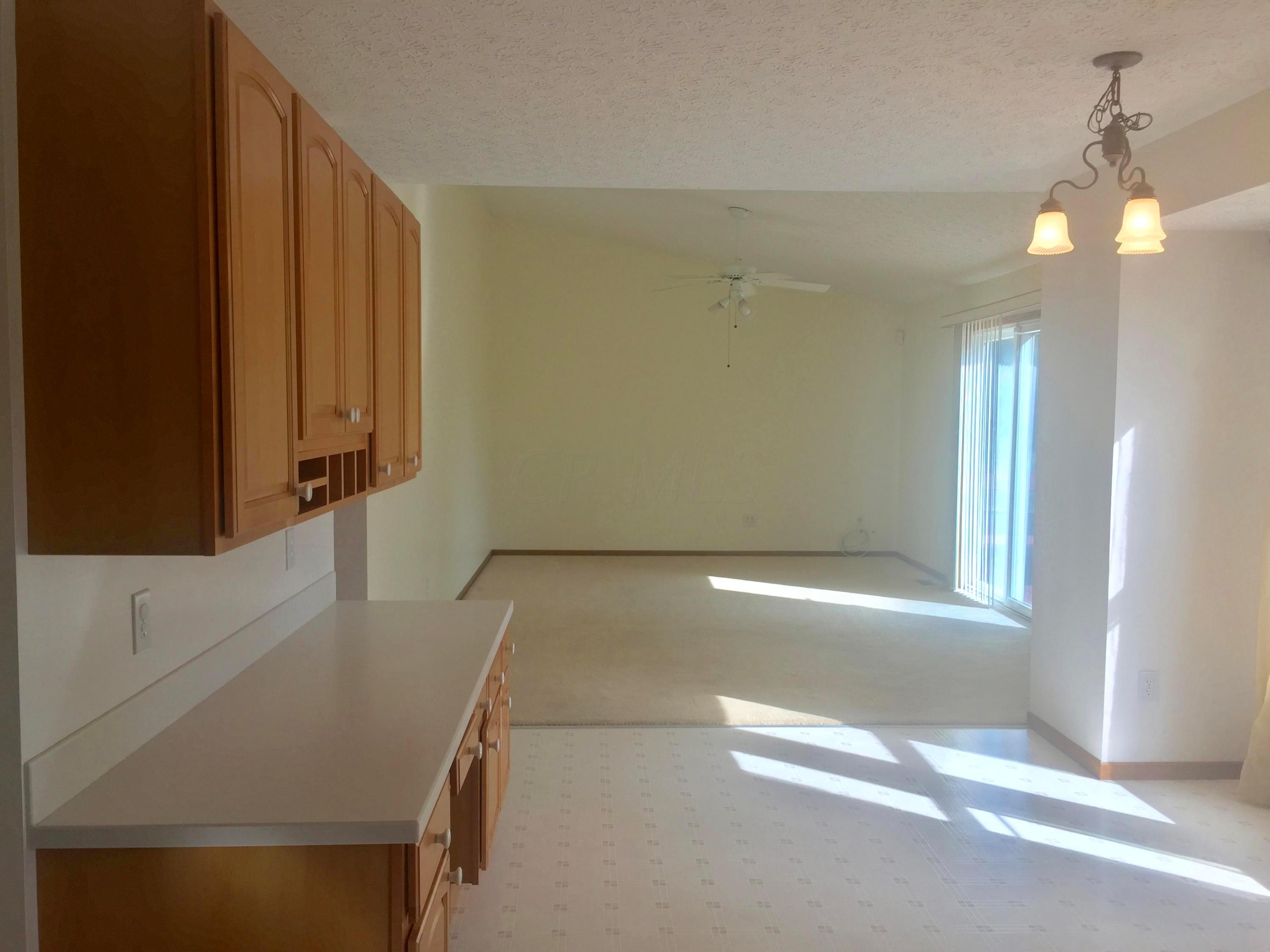 239 Galloway Ridge Drive Galloway, OH 43119 - Photo 8 of 24