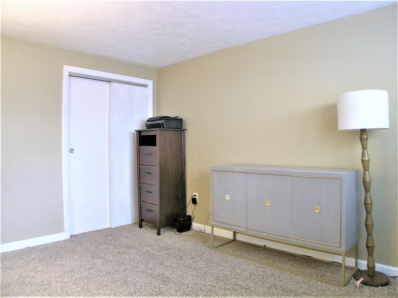 186 Dunbarton Road, Unit 29 Manchester, NH 03102 - Photo 14 of 18 Gallery Image 14