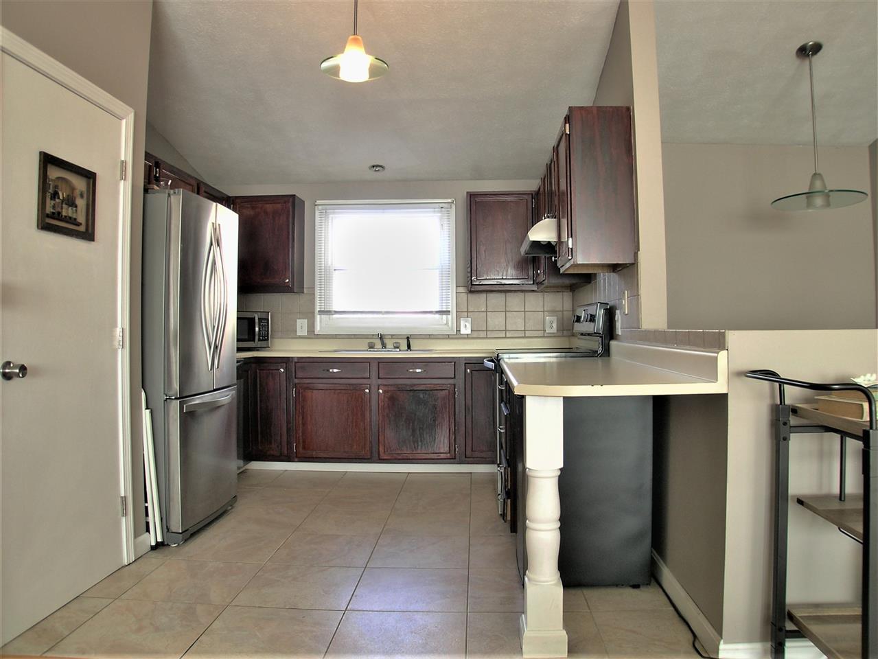 186 Dunbarton Road, Unit 29 Manchester, NH 03102 - Photo 8 of 18 Gallery Image 8