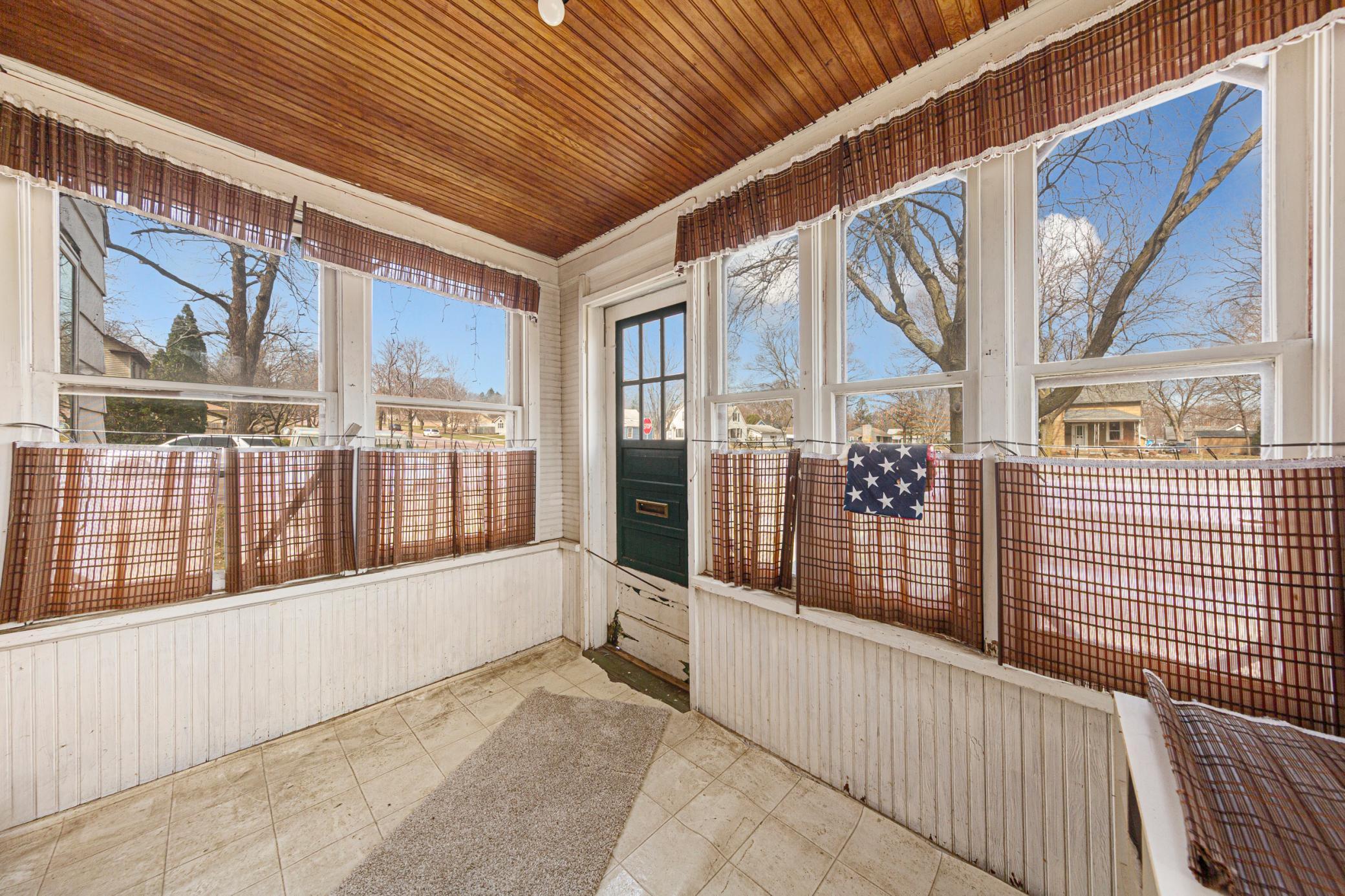 326 Jefferson Avenue St. Peter, MN 56082 - Photo 18 of 27