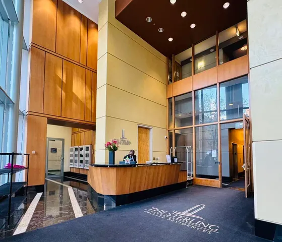 $3,300 | 345 North LaSalle Drive, Unit 306, Chicago, IL 60654