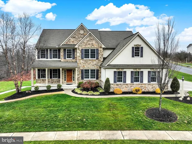 $900,000 | 6400 Farmcrest Lane, Harrisburg, PA 17111