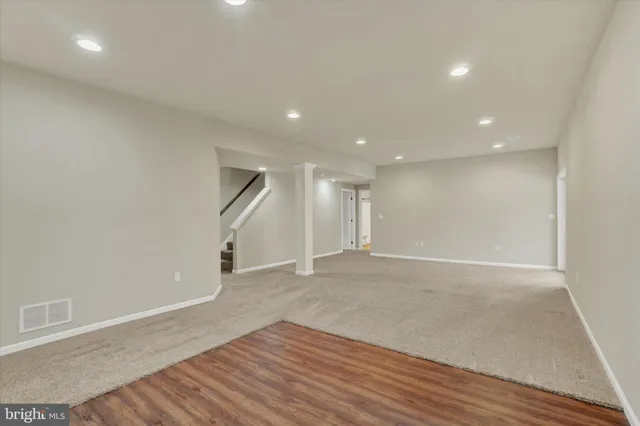 $900,000 | 6400 Farmcrest Lane, Harrisburg, PA 17111