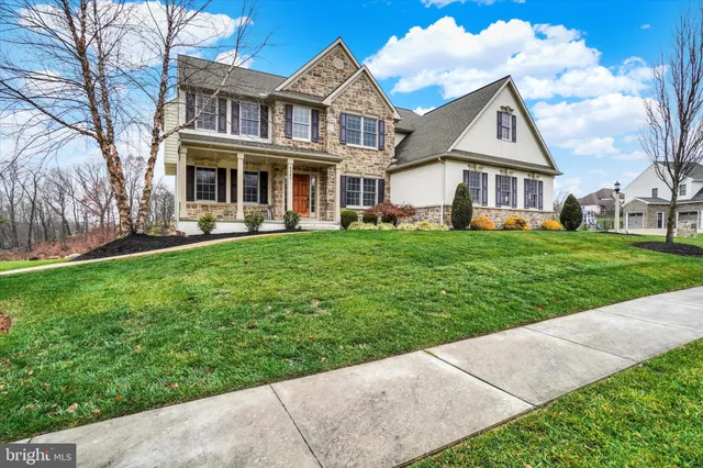 $900,000 | 6400 Farmcrest Lane, Harrisburg, PA 17111