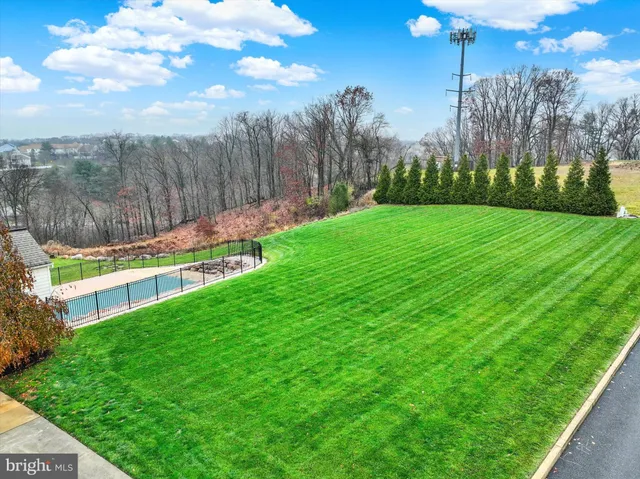 $900,000 | 6400 Farmcrest Lane, Harrisburg, PA 17111