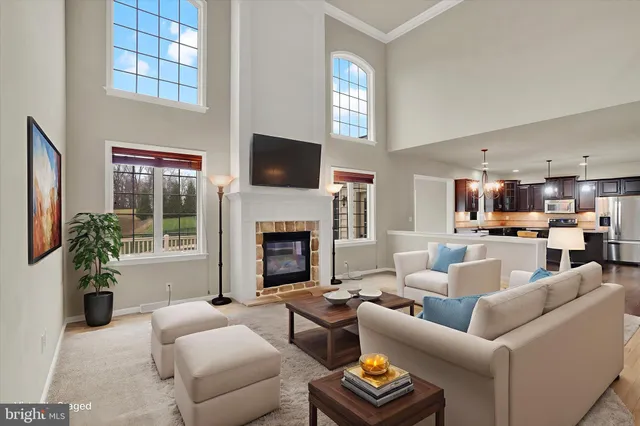 $900,000 | 6400 Farmcrest Lane, Harrisburg, PA 17111